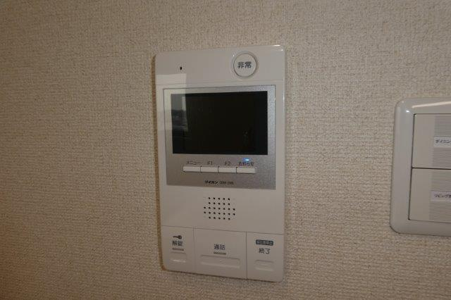 リーブル老松町のセキュリティ|TVインターホン