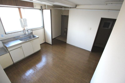 【寝室】 | 大宅マンション | 広くて明るい寝室
