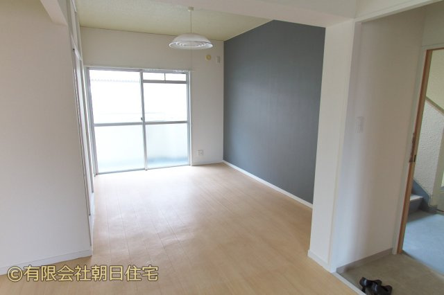 ハイム山陽の居間・リビング