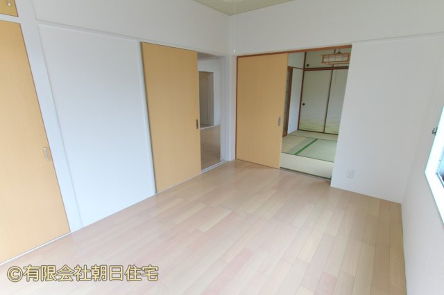 ハイム山陽の洋室