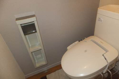 【トイレ】 | クリスタルシティー　’K　 | シンプルで使いやすいトイレです