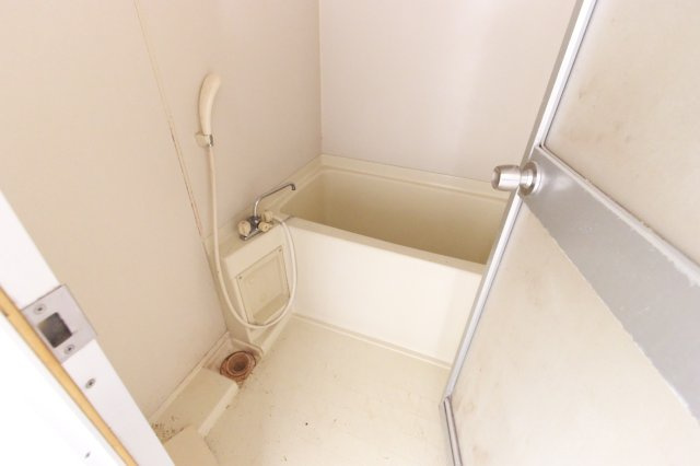 シャンテーヌの浴室