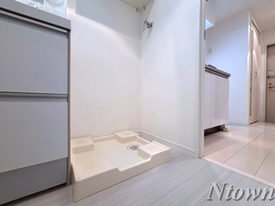 【設備】 | SpazioFelice | 洗濯機置き場です