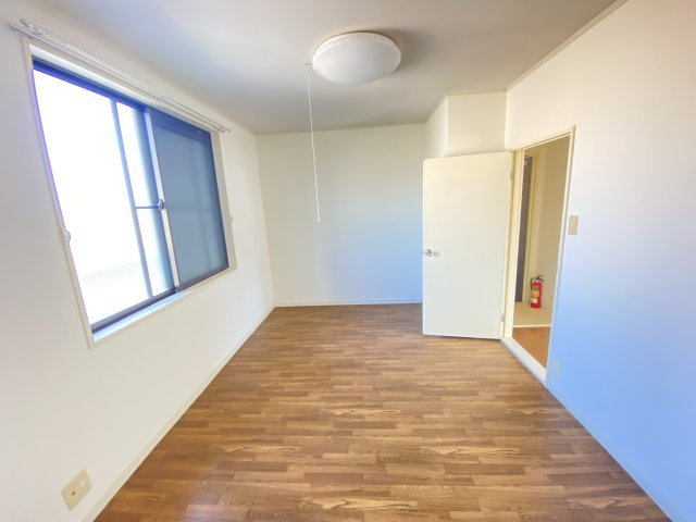 アドバンス栃Aの洋室|コンパクトで使いやすい洋室です