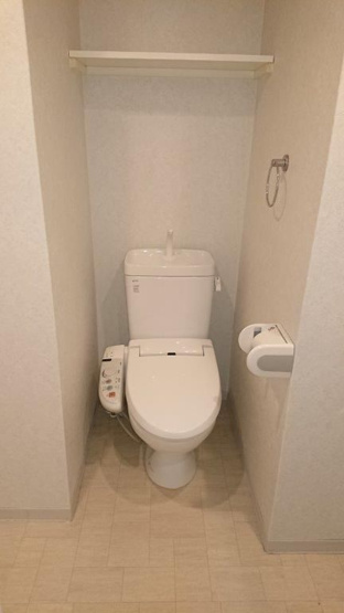 【トイレ】 | アクタス六本松タワー | ※別号室の写真になります。現況優先。
