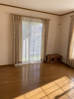 【No.5742】若葉台北3丁目中古住宅/5LDKの居間・リビング