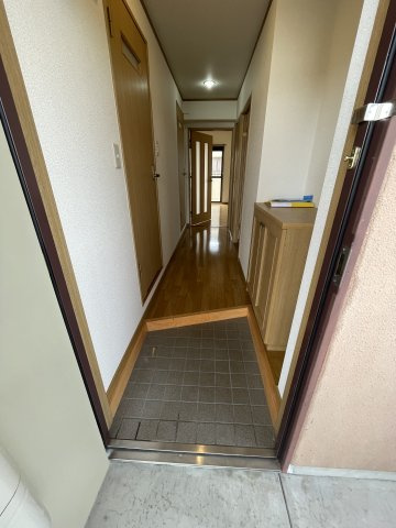 シャンティの玄関