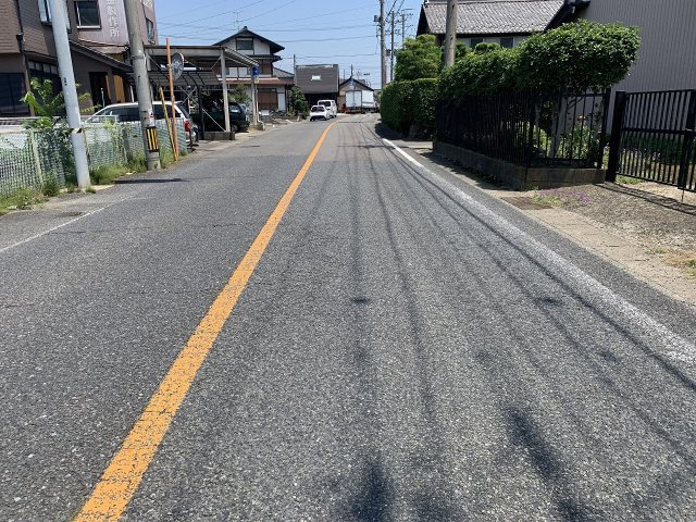 土地　笠松町田代の前面道路含む現地写真|南から