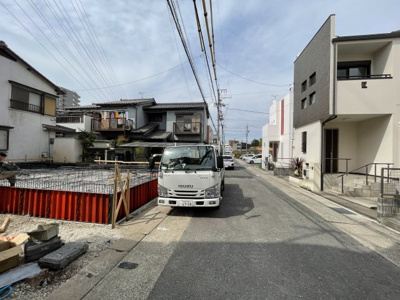 【前面道路含む現地写真】 | 守山区小幡千代田 全1棟　＜仲介手数料無料＞廿軒家小・守山中　新築一戸建て | 撮影
社長の村田です！
自らプレイヤーとして営業しています
長年の経験と実績から皆様により良いマイホーム購入のご提案をいたします。
住宅ローンの不安や購入後の不安等何でもご相談ください。