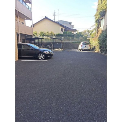 【駐車場】 | Crown　Hills