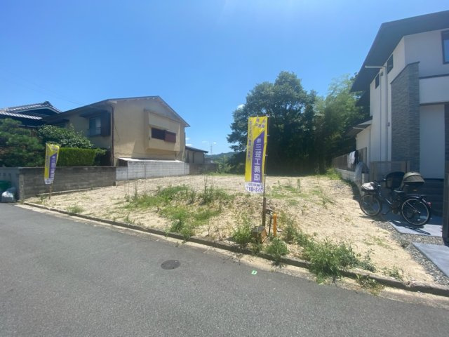 【建築条件付き土地】サン・タウン杉山手の前面道路含む現地写真|■２区画のみの販売です♪♪
■土地は約４０坪です♪♪