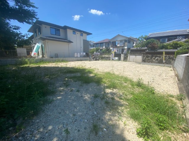 【建築条件付き土地】サン・タウン杉山手の前面道路含む現地写真