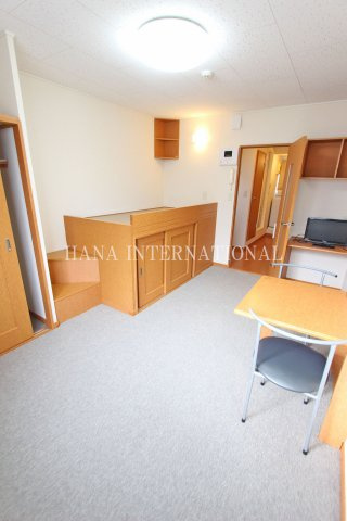 レオパレスＥｘｉｓｔｅｎｃｅの居間・リビング