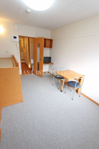 レオパレスＥｘｉｓｔｅｎｃｅの居間・リビング