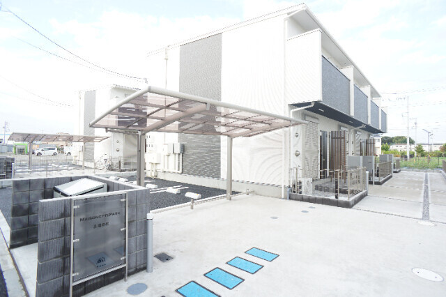 maisonette park美園の駐車場|駐車スペースもあります