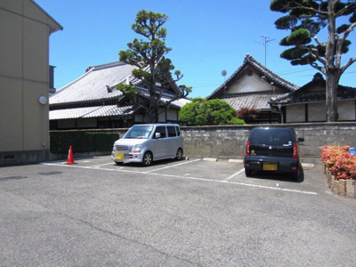【駐車場】 | フラワータウン