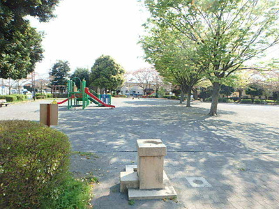 上飯田西公園　230ｍ