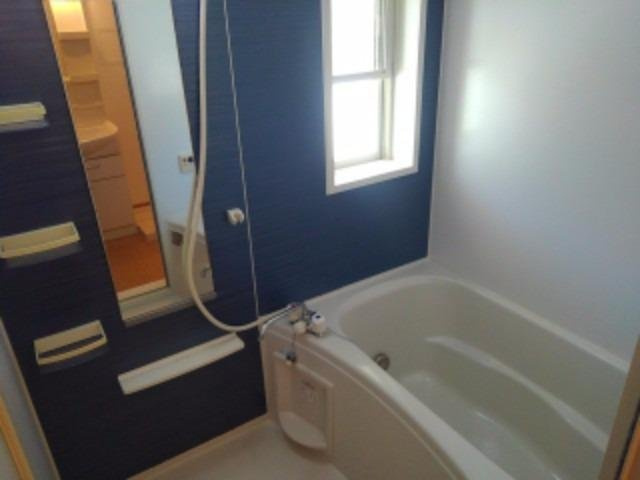 カルムプロムナードの浴室