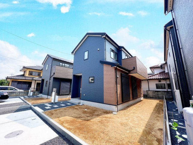 LIGNAGE伊勢崎市境下武士22-1期　新築住宅2号棟の外観