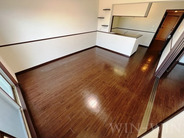ドゥソールの居間・リビング|イメージ（同建物内別部屋の写真です）