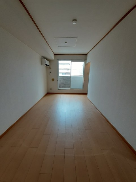 プリヴェイル中松山のその他