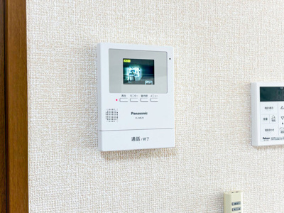 【セキュリティ】 | ロイヤルスクエアＡ