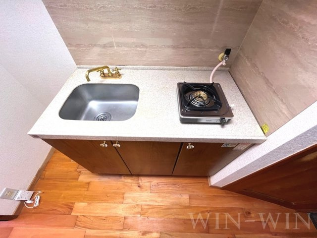 セザンヌ雲谷のキッチン