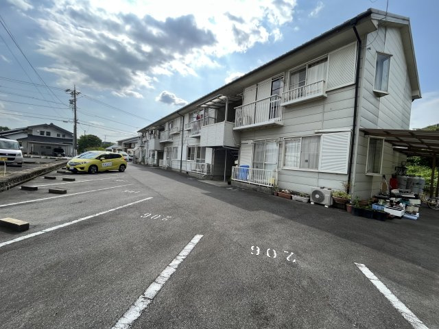 トラッドミホの外観