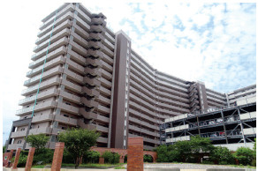 【外観】 | 総戸数345戸の大型マンションです