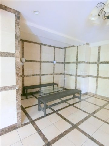 アルシオンエアポートタワーのエントランス