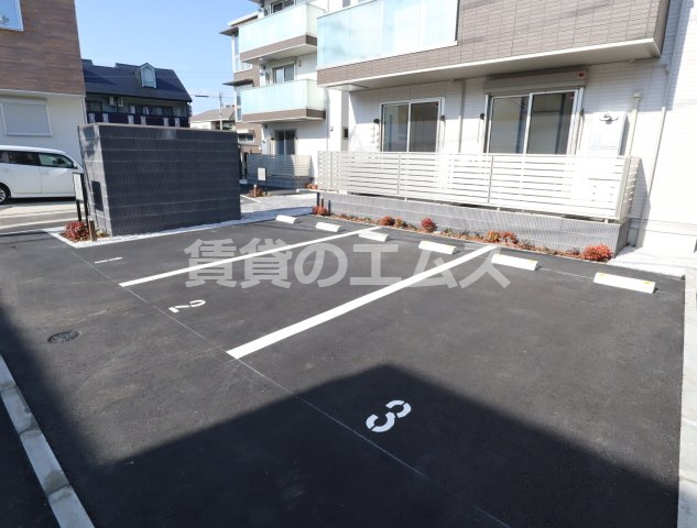 【駐車場】 | Ｄ－ｒｏｏｍ竹下　Ｂ棟 | Ｄ－ｒｏｏｍ竹下　Ｂ棟の駐車場