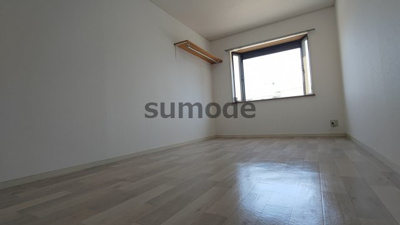 【寝室】 | レナジア高槻 | 同マンション別部屋