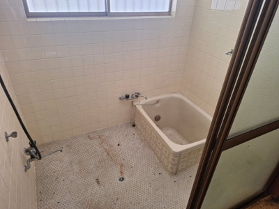 【浴室】 | 岩美町岩本中古戸建て