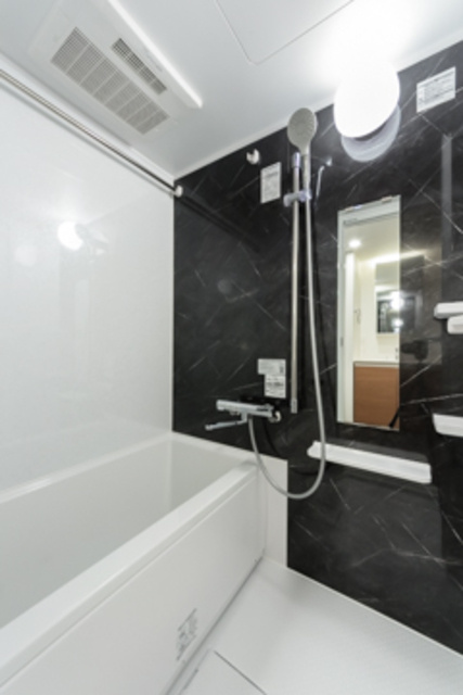 EDIT御茶ノ水妻恋坂の浴室|※写真は同タイプの別室になります