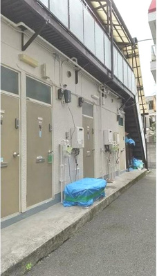 【外観】 | 大谷口ハイツ　12734 | コンビニが近くにあるので便利な立地☆