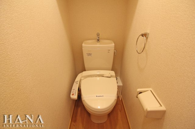 レオパレスヴィラフェリーチェのトイレ