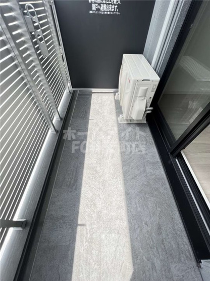 【バルコニー】