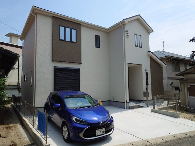 ーFITーフィットー小倉北区下富野５丁目【小倉北区　新築戸建て】の駐車場|駐車スペースは２台可能♪来客時も安心♪