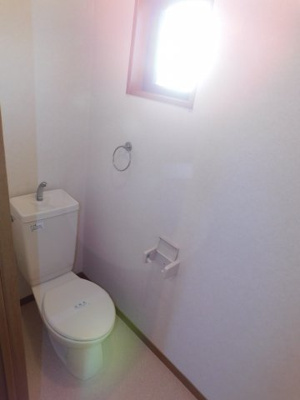 【トイレ】 | エスペランサハイツ八幡 | ※同建物同型別のお部屋