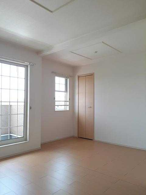 エスターテ・アリエッタⅡ　　　刈谷市の賃貸ならクラスホーム刈谷店の居間・リビング