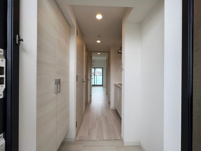 S-RESIDENCEドーム前千代崎の玄関