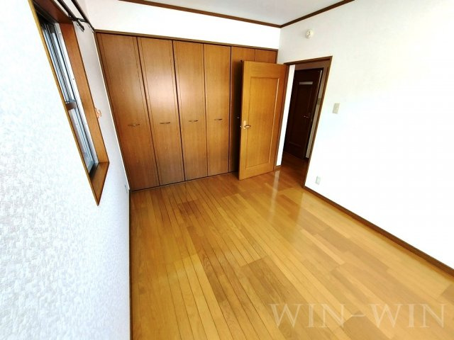クオリティタウン上野 参番館の寝室