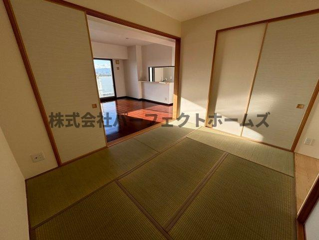 エステムコート香里園の和室