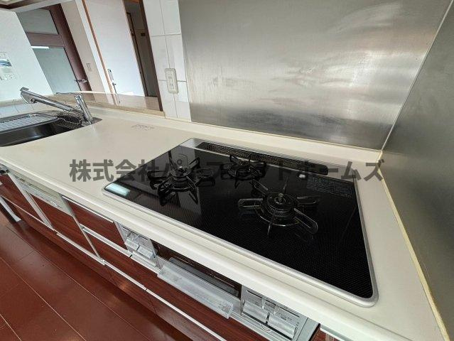 エステムコート香里園のキッチン