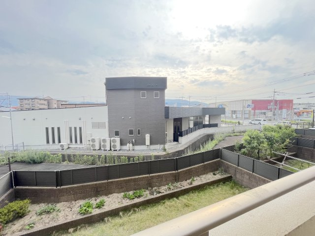 アルフィーネステーションプラザ春日の展望|広さ十分なので、冷蔵庫と食器棚が入ります。