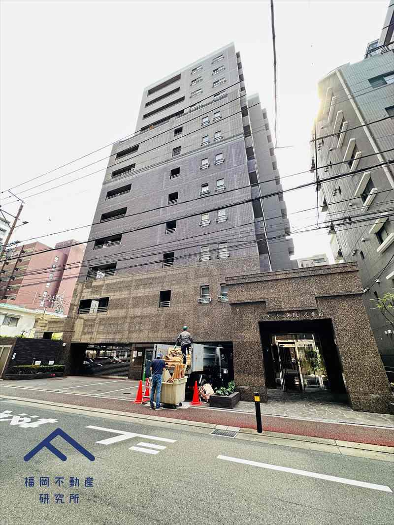 アダージュ薬院壱番館