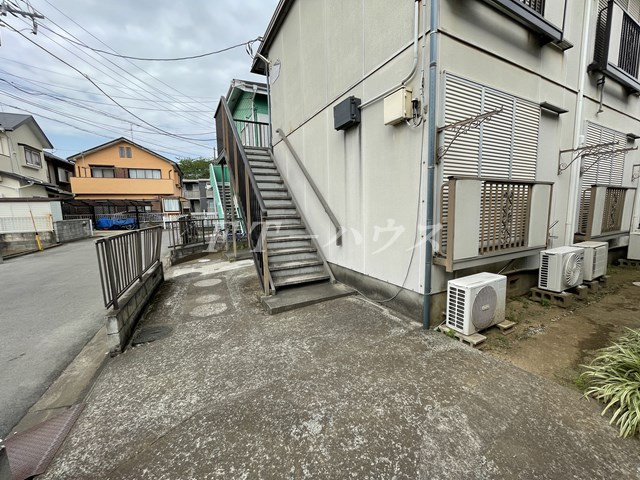 ハイツ井上のロビー