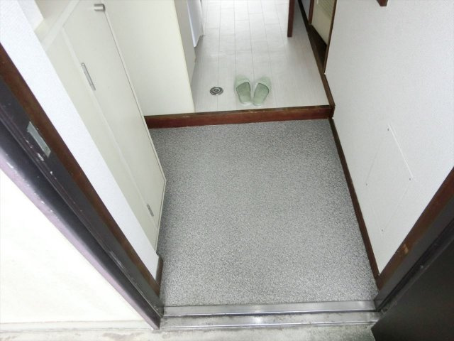 プレスイン駒場｜名古屋市の賃貸ならMy賃貸の玄関|プレスイン駒場