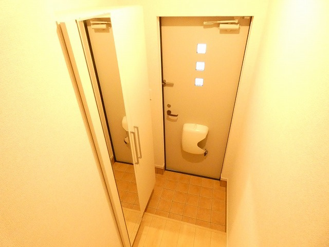 サニーコートⅣの玄関