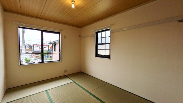 【寝室】